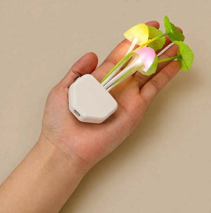 Mushroom LED Night Light – Soft Glow Plug-In Decor lamp